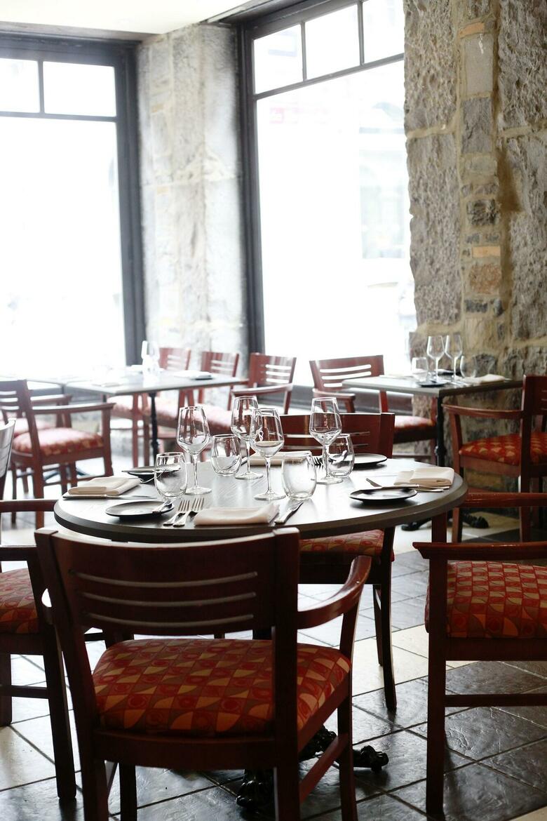 Nelligan Hotel