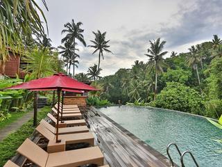 Hotel Pertiwi Bisma 1