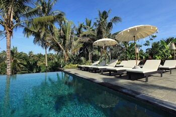 Hotel Pertiwi Bisma 1