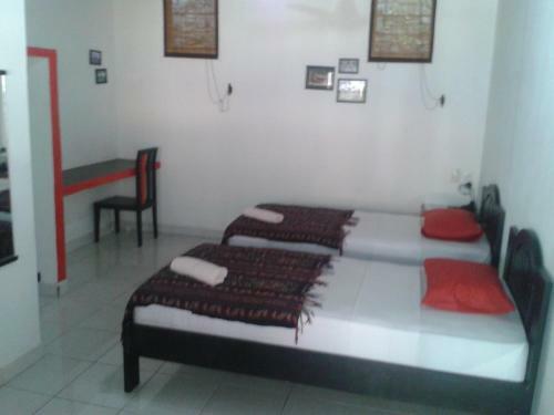 Hostal Ari Home Stay