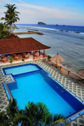 Hotel The Rishi Candidasa Beach Resort