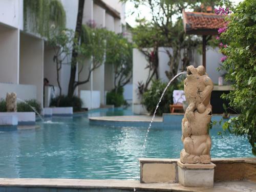 Hotel Kuta Lagoon Resort And Pool Villas