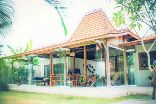 Villa Oulala