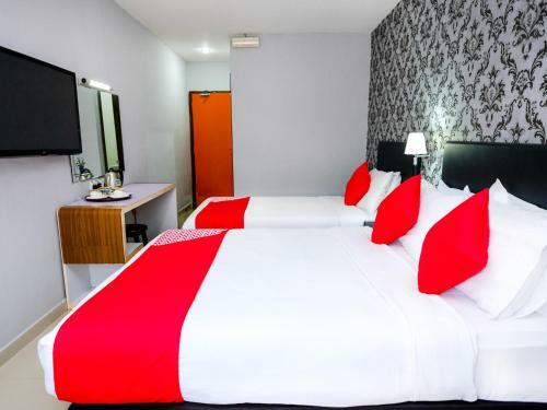 Grand City Hotel II