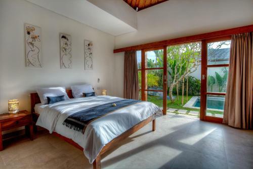 Echo Beach Villa
