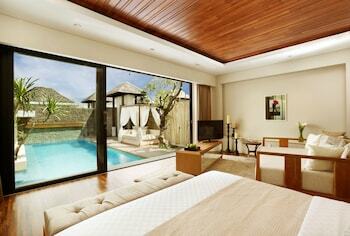 Berry Amour Villas