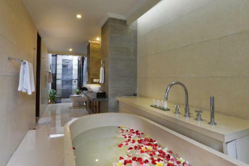 The Khayangan Dreams Villa, Seminyak
