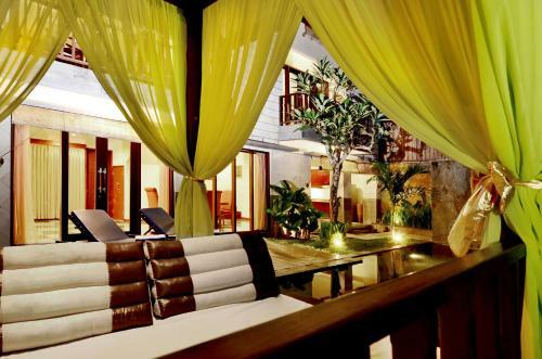 The Khayangan Dreams Villa, Seminyak