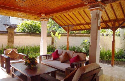 Puri Dewa Bharata Hotel & Villas