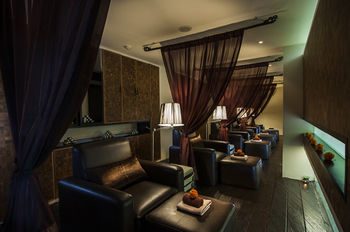 Grandmas Legian Hotel