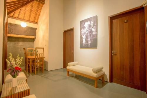 Hostal Rama Village