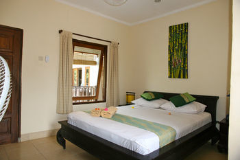 Hotel Pesona Resort