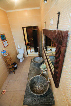 Hotel Pesona Resort