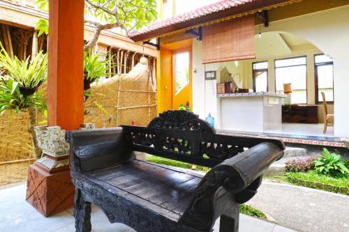 Hostal Ubud City Hotel