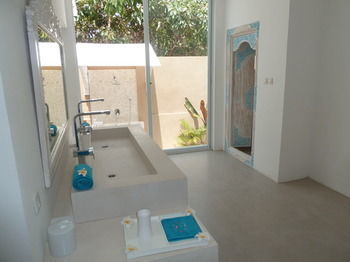 Villa Gili Bali Beach