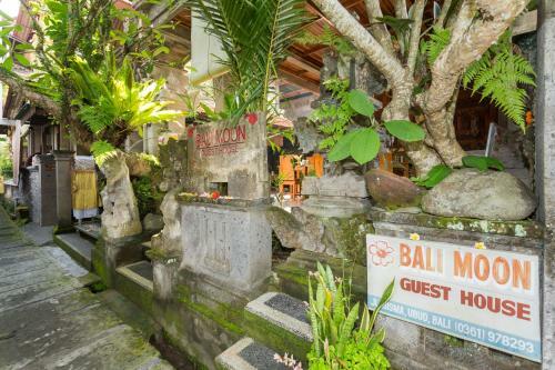 Hostal Bali Moon Guest House