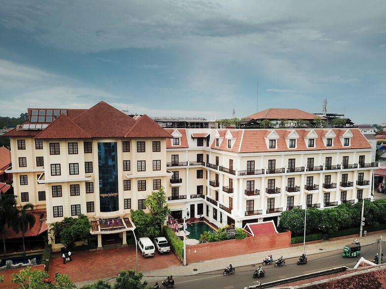 Royal Crown Hotel
