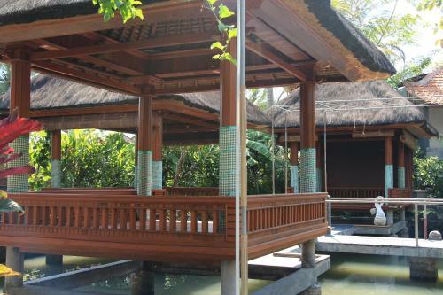 Hostal Nur Guest House