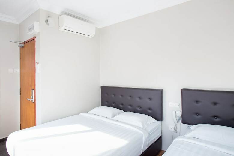 Pj Park Hotel