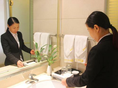 Junyue Hotel