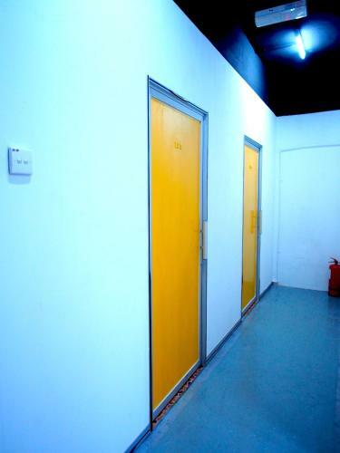 Albergue Milky Coat & Sunny Side