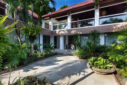 Villa Mojo Seminyak Bali