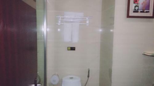 Guangzhou Lucky Hotel