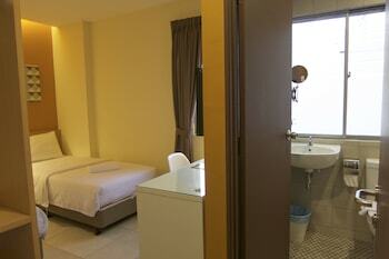 Hotel 1000 Miles