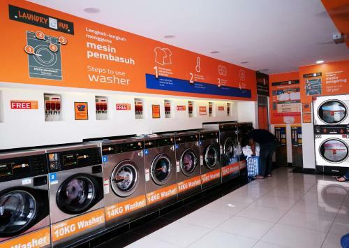 Easyhotel