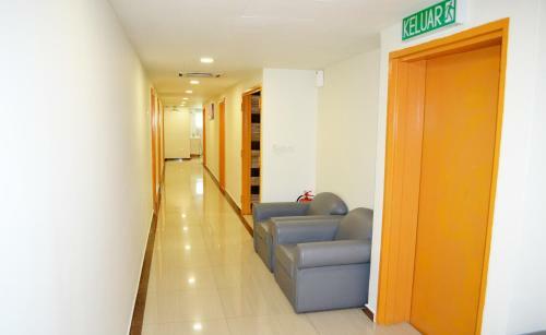 Easyhotel