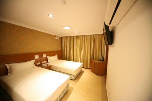 Cardogan Hotel