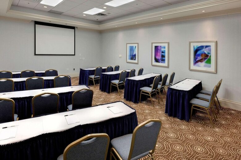 Niagara Fallsview Hotel & Suites