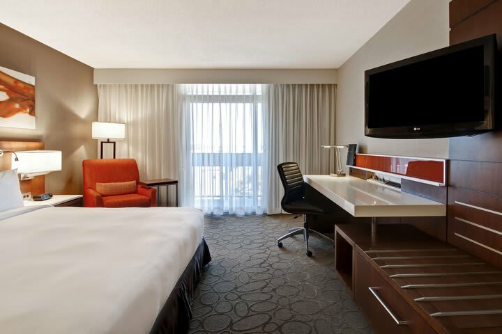 Delta Meadowvale Hotel And Conference Center