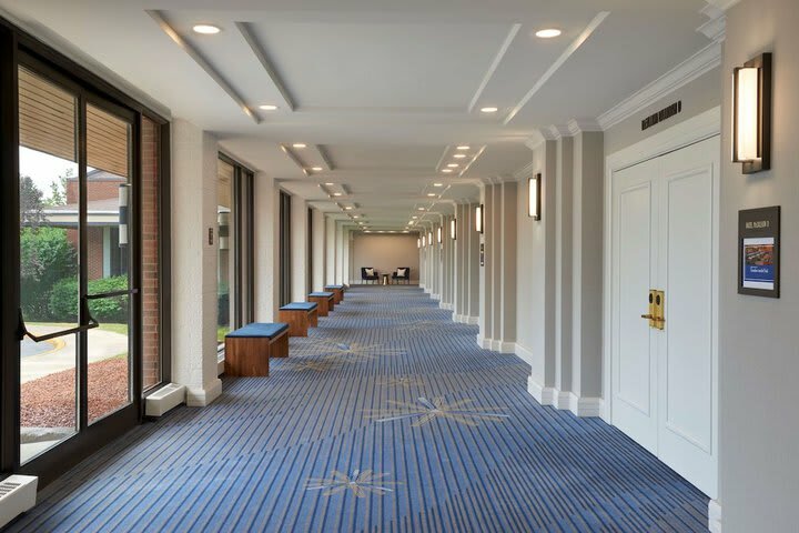 Delta Meadowvale Hotel And Conference Center