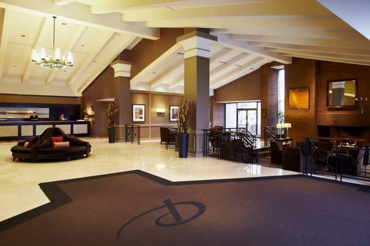 Delta Meadowvale Hotel And Conference Center
