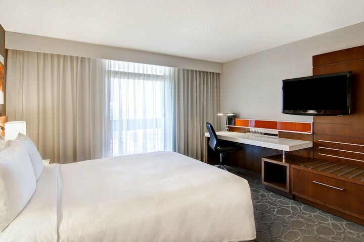 Delta Meadowvale Hotel And Conference Center