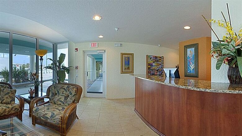 Hotel Sunset Vistas Beachfront Suites