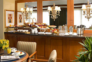Hotel Delta Sun Peaks (delta Room)