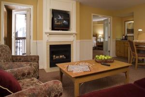 Hotel Delta Sun Peaks (delta Room)