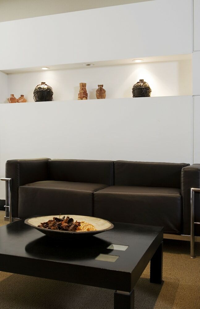 Hotel Ayres De Recoleta