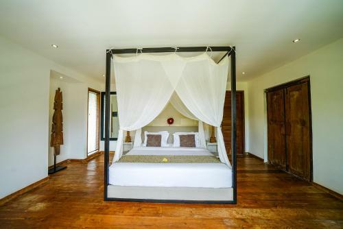 Abaca Villas