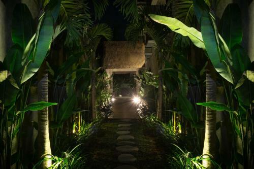The Secret Villas