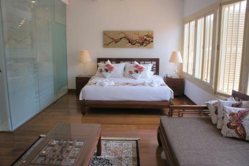 Hotel Heeren Palm Suites