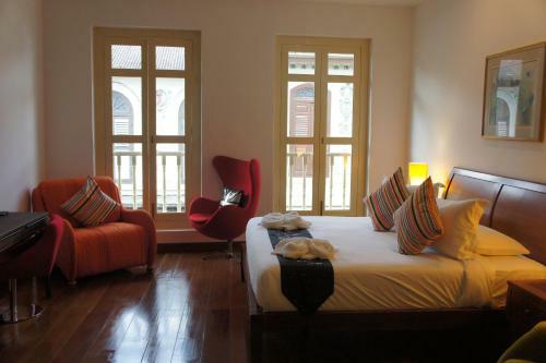 Hotel Heeren Palm Suites