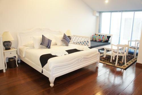 Hotel Heeren Palm Suites