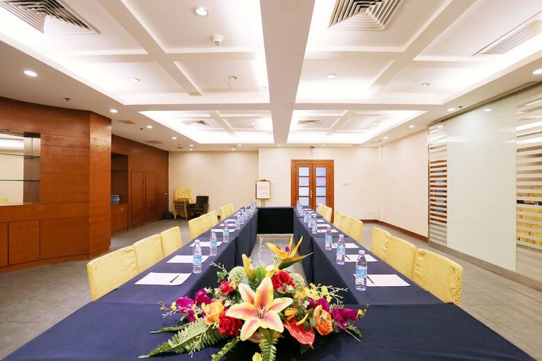 Yihe Hotel Ouzhuang