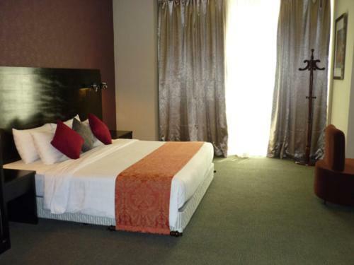 Tower Regency Hotel & Apartments