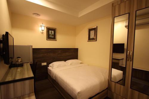 Hostal Shamrock Guest House