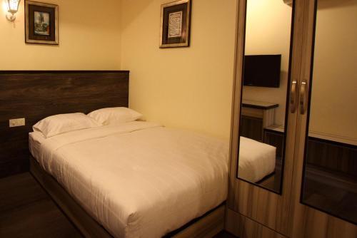 Hostal Shamrock Guest House