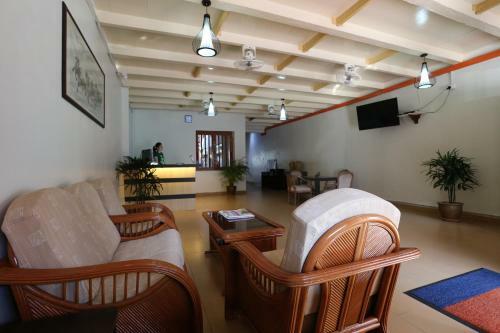 Tengkera Hotel